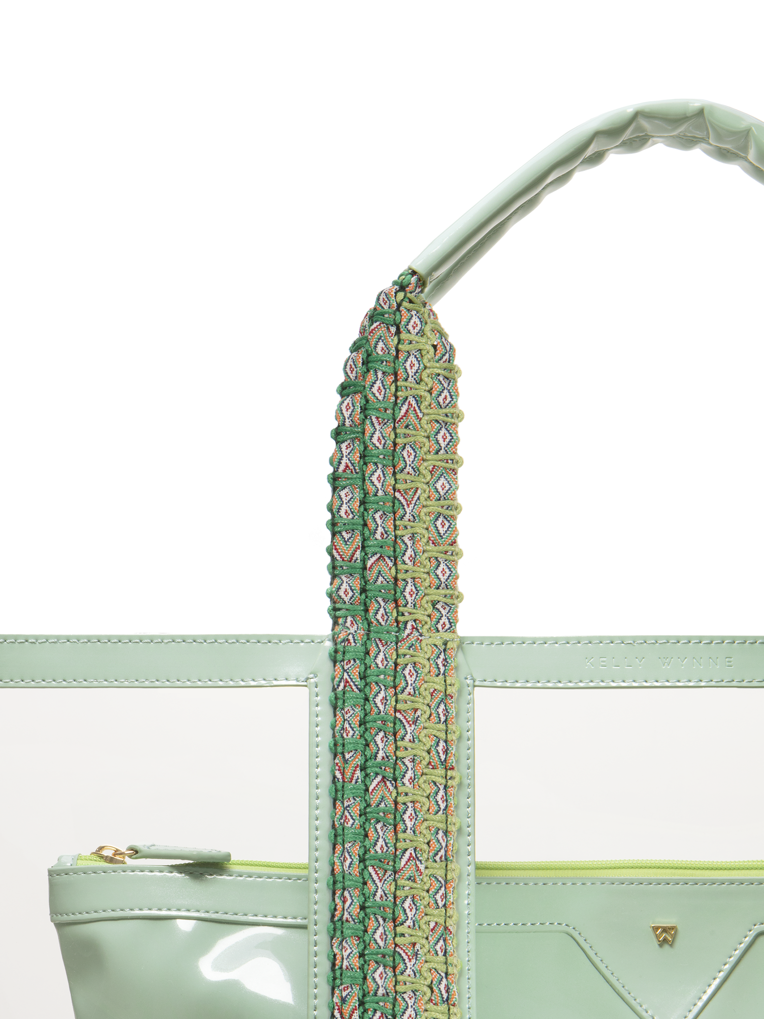 Hand woven, durable strap in green and white. Strap quality ensures your bag can stand up to all your water activities, making this tote easy and comfortable to carry