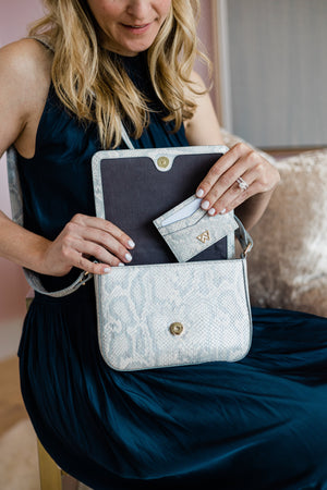 Load image into Gallery viewer, #color_iridescent_pearl
